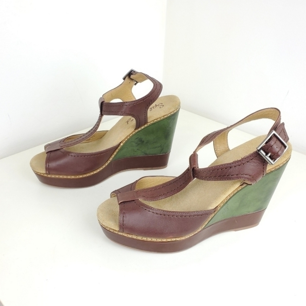SPLENDID Kane women leather wedges size 10M Two Tone T Strap